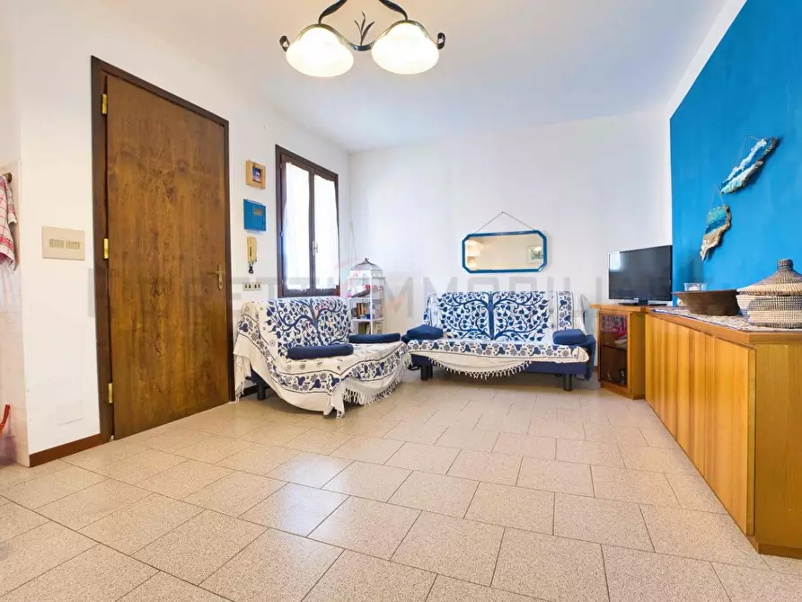 Immagine 3 di Appartamento in vendita  a Piombino