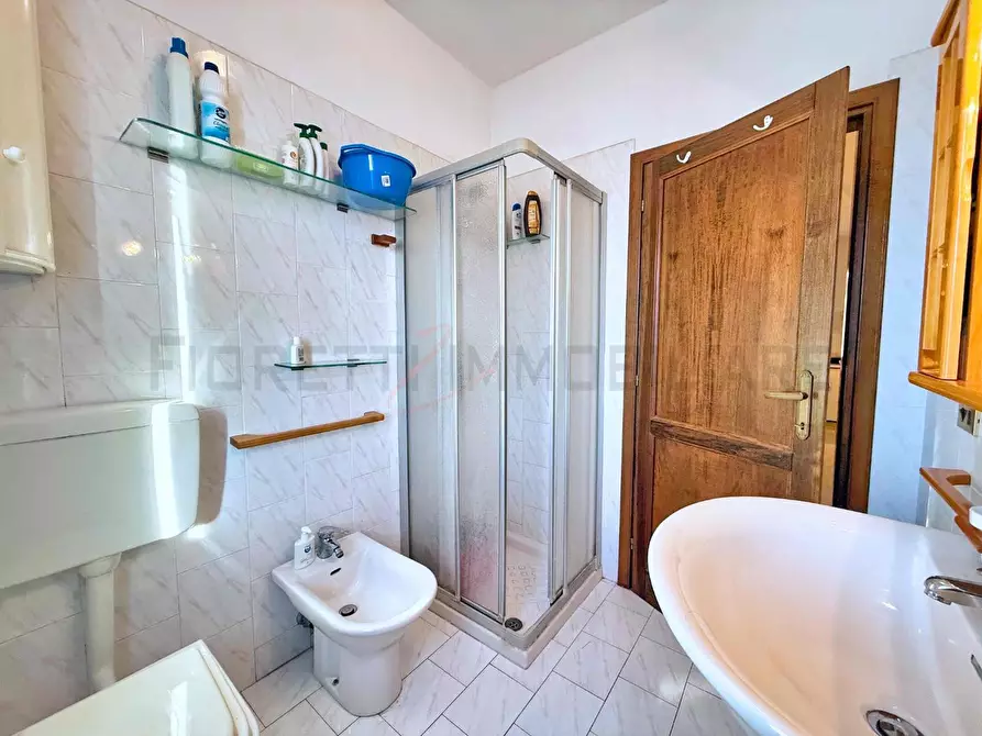 Immagine 26 di Appartamento in vendita  a Piombino