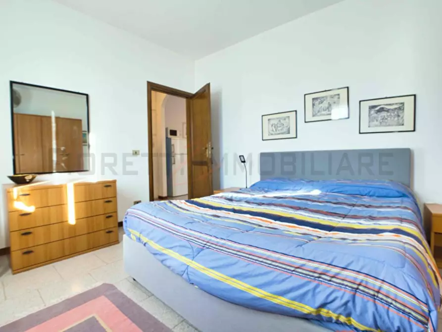 Immagine 21 di Appartamento in vendita  a Piombino