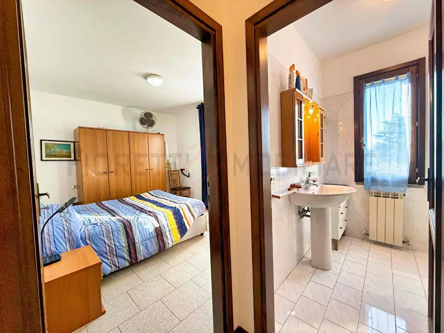 Immagine 23 di Appartamento in vendita  a Piombino