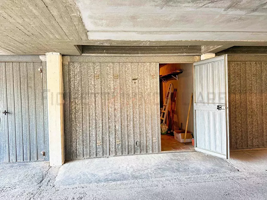 Immagine 34 di Appartamento in vendita  a Piombino