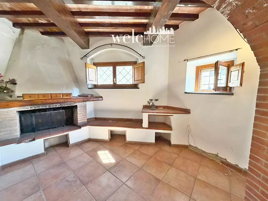 Immagine 12 di Villetta a schiera in vendita  a Campi Bisenzio