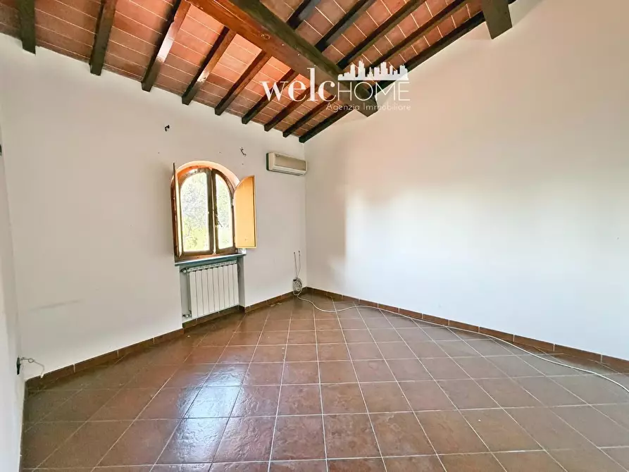 Immagine 16 di Villetta a schiera in vendita  a Campi Bisenzio