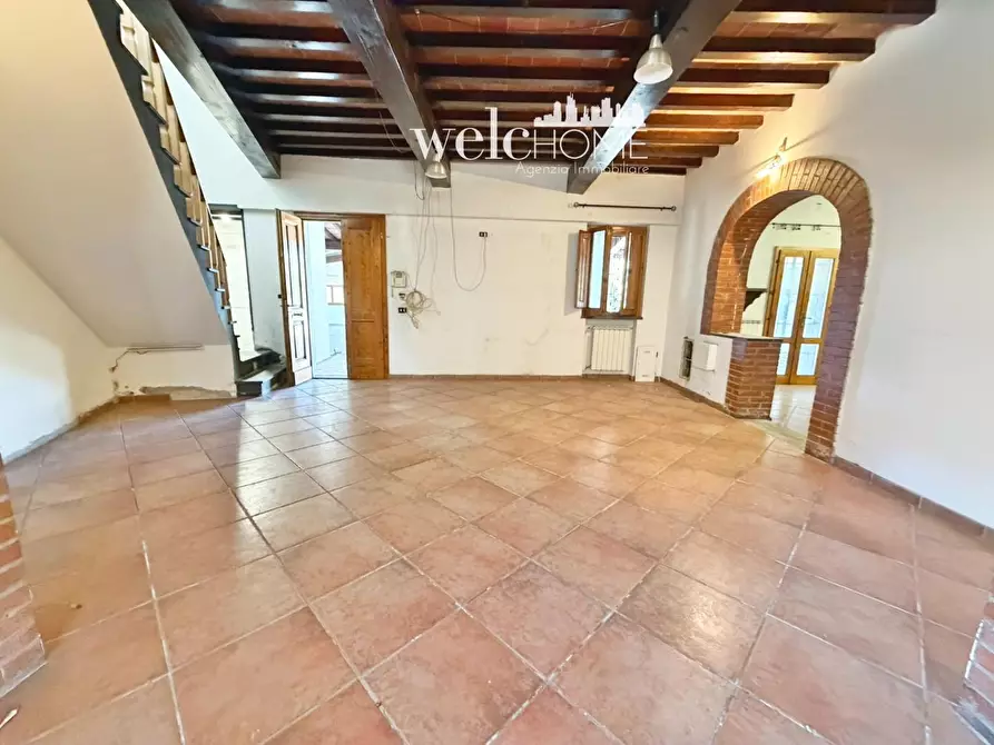 Immagine 10 di Villetta a schiera in vendita  a Campi Bisenzio