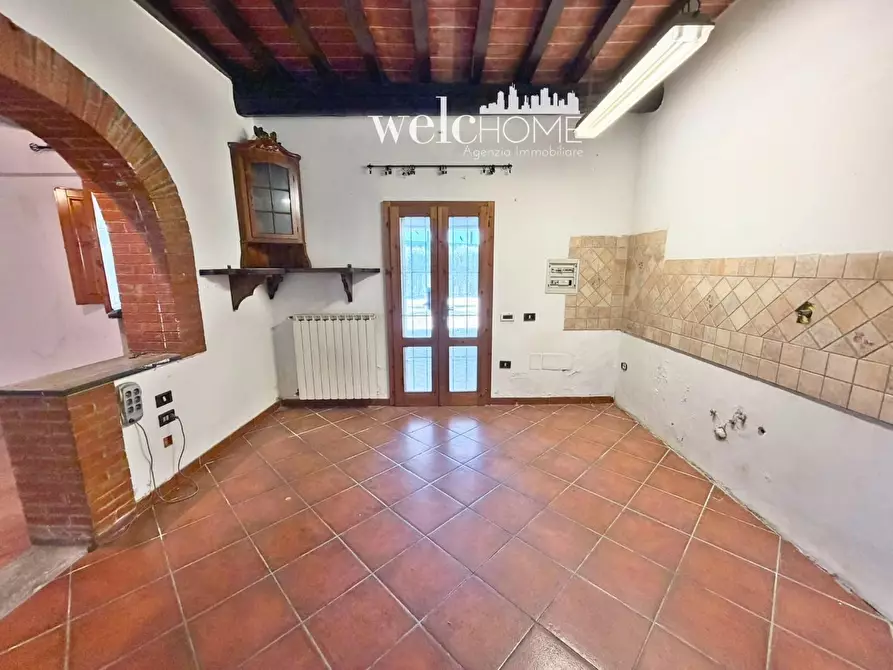 Immagine 13 di Villetta a schiera in vendita  a Campi Bisenzio