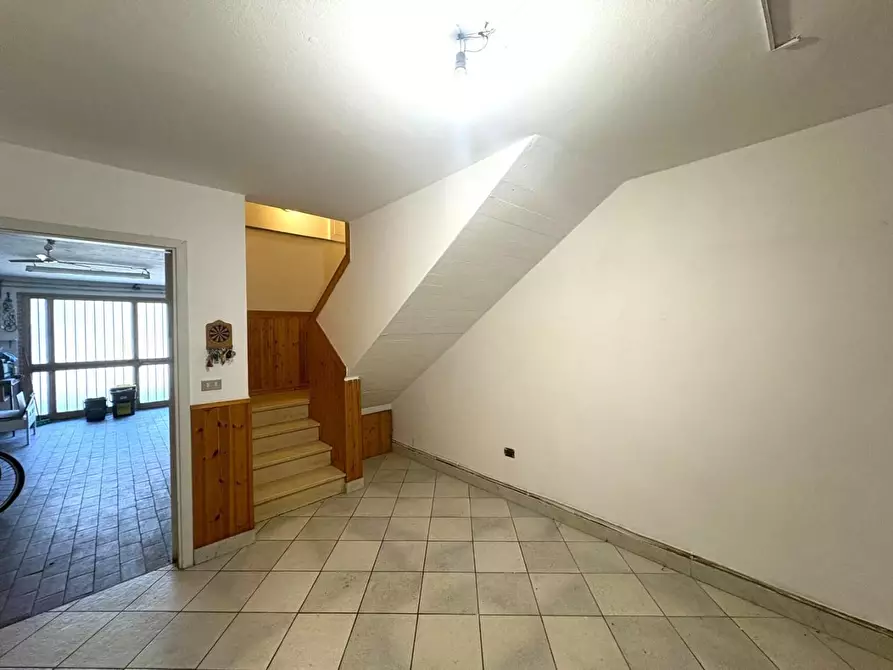 Immagine 39 di Villetta a schiera in vendita  a Empoli