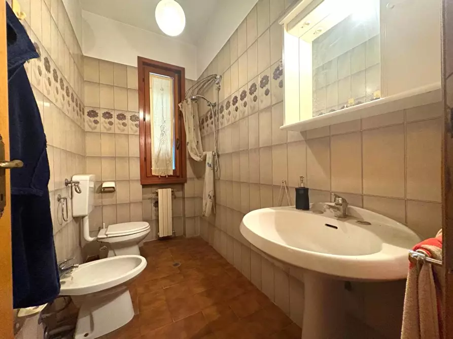 Immagine 23 di Villetta a schiera in vendita  a Empoli