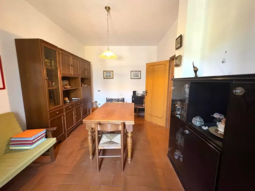 Immagine 46 di Villetta a schiera in vendita  a Empoli