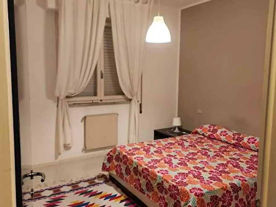 Immagine 7 di Appartamento in affitto  a Carrara