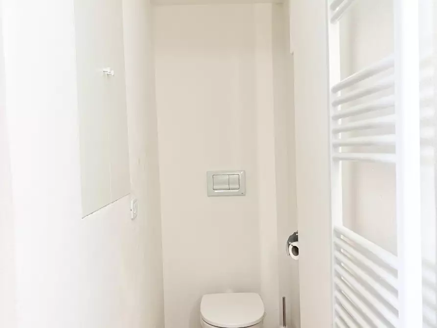 Immagine 22 di Appartamento in vendita  a Fucecchio