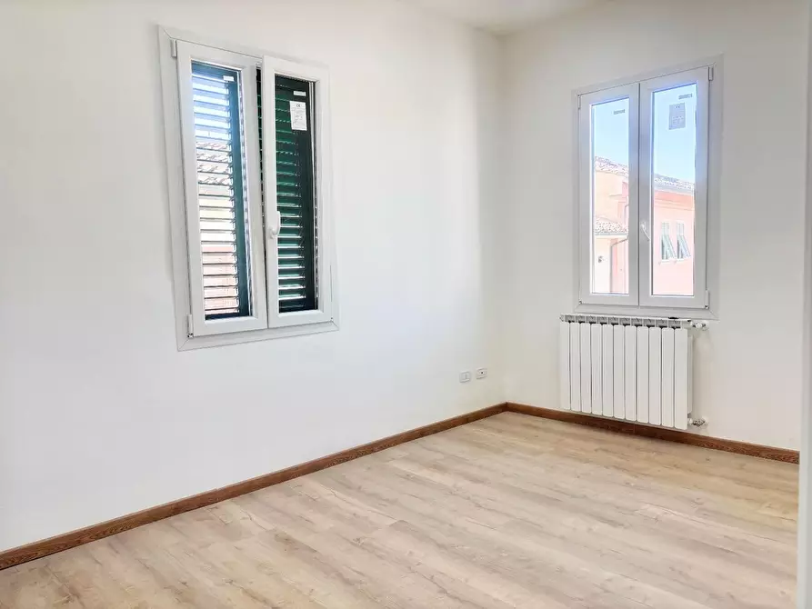 Immagine 17 di Appartamento in vendita  a Fucecchio