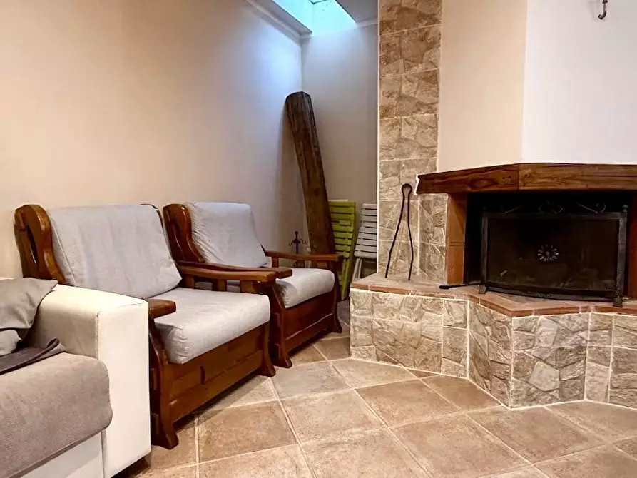 Immagine 8 di Villetta a schiera in vendita  a Massa