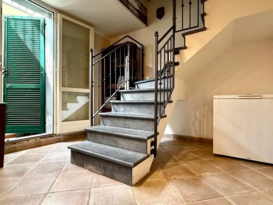 Immagine 7 di Villetta a schiera in vendita  a Massa