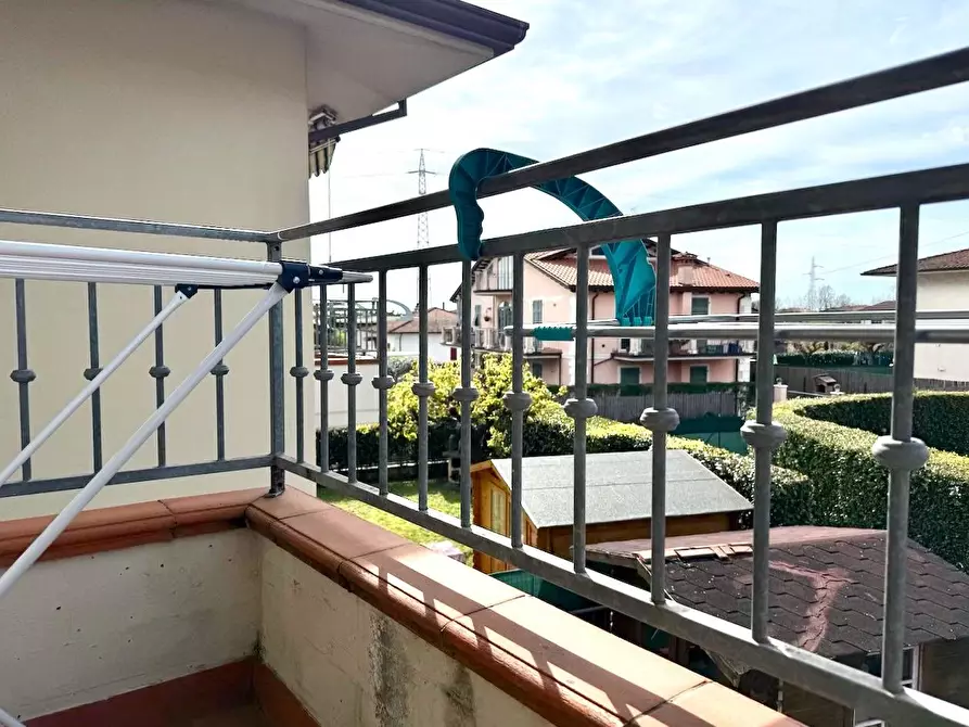 Immagine 17 di Villetta a schiera in vendita  a Massa