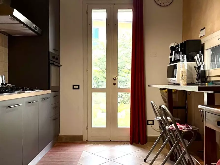 Immagine 5 di Villetta a schiera in vendita  a Massa