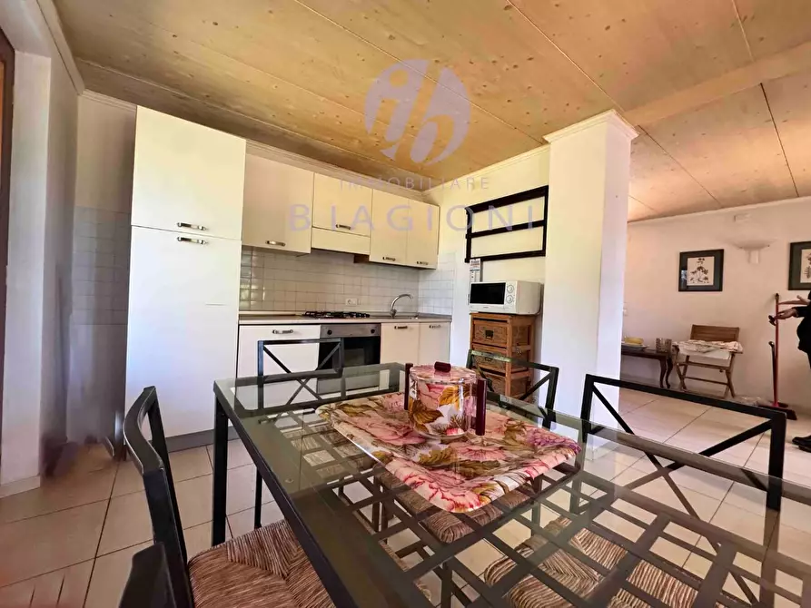 Immagine 19 di Villa in vendita  a Pietrasanta