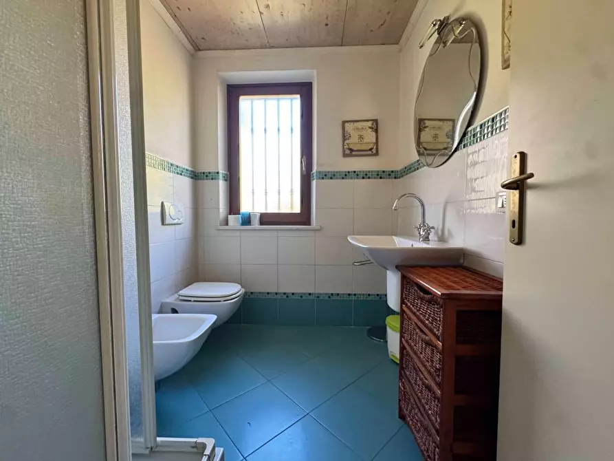 Immagine 11 di Villa in vendita  a Pietrasanta