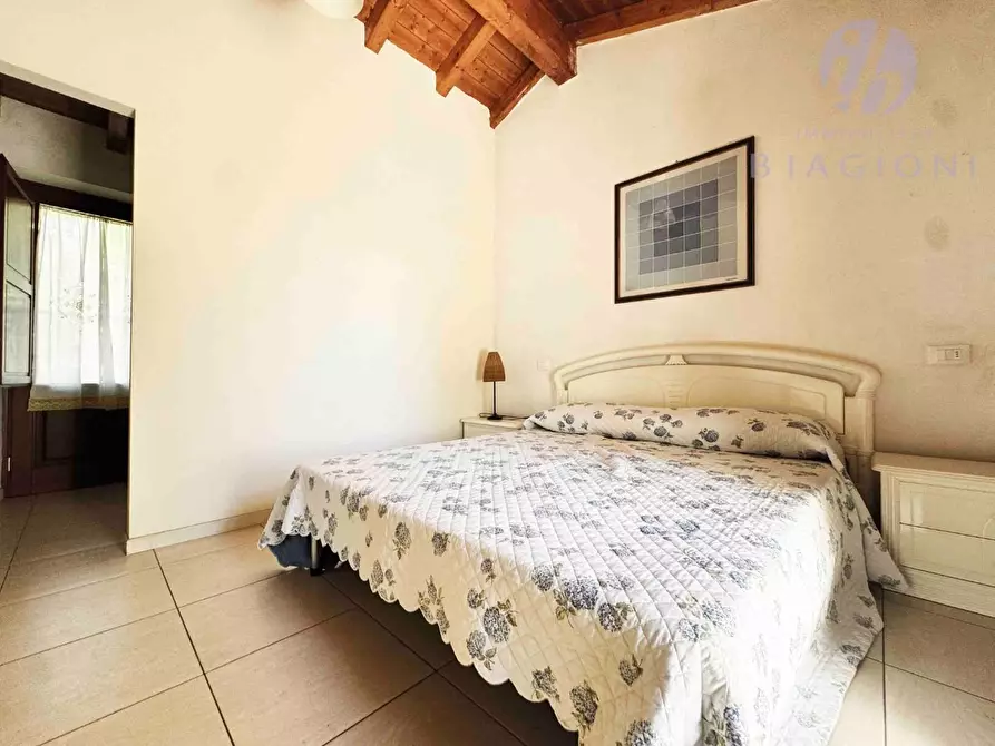 Immagine 14 di Villa in vendita  a Pietrasanta