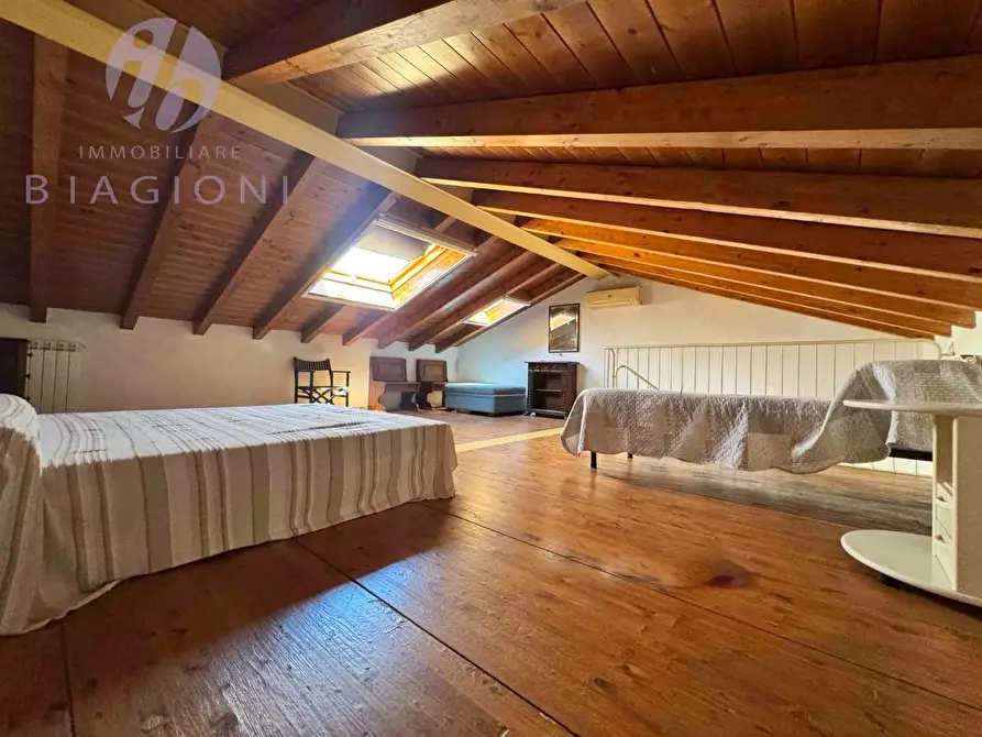 Immagine 22 di Villa in vendita  a Pietrasanta