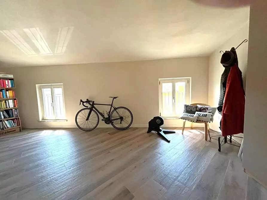 Immagine 17 di Casa bifamiliare in vendita  a Lucca