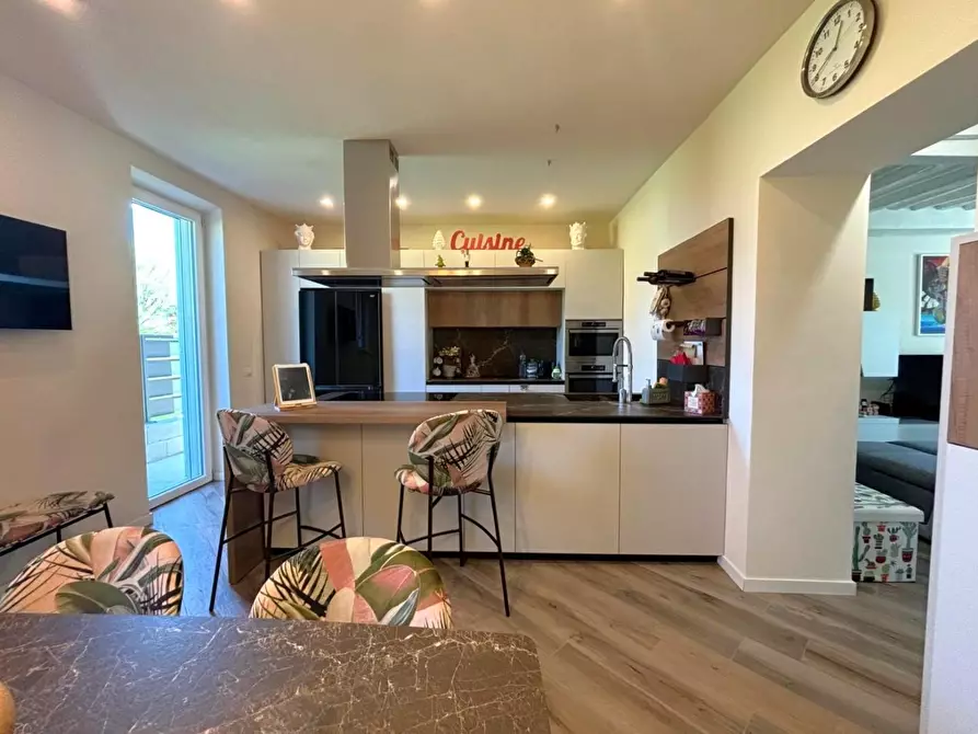 Immagine 6 di Casa bifamiliare in vendita  a Lucca