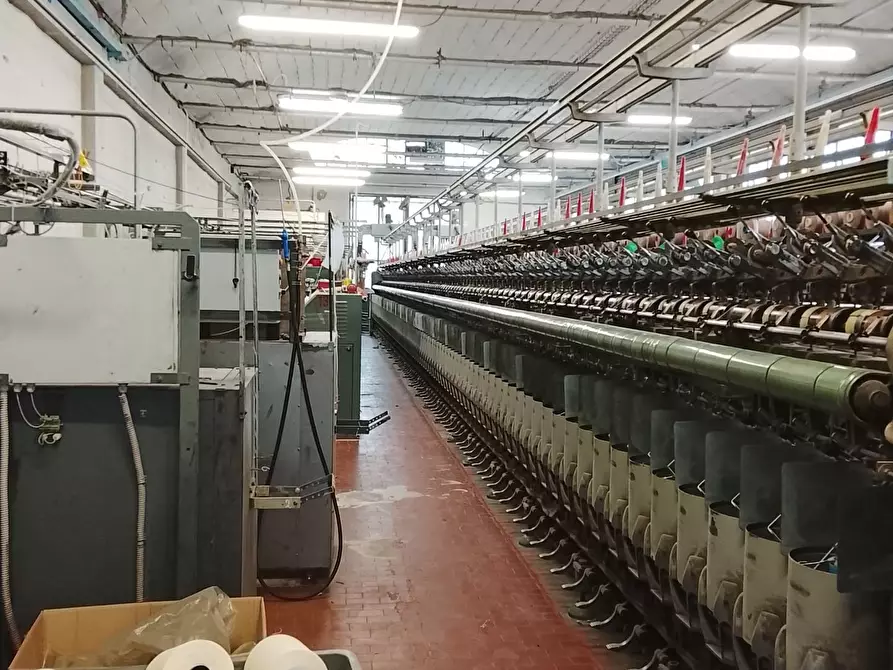 Immagine 2 di Attività artigianale in vendita  a Poggio A Caiano