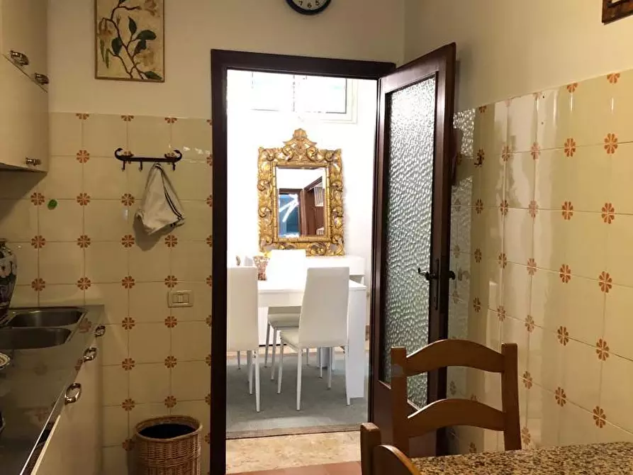 Immagine 11 di Appartamento in affitto  a Pisa