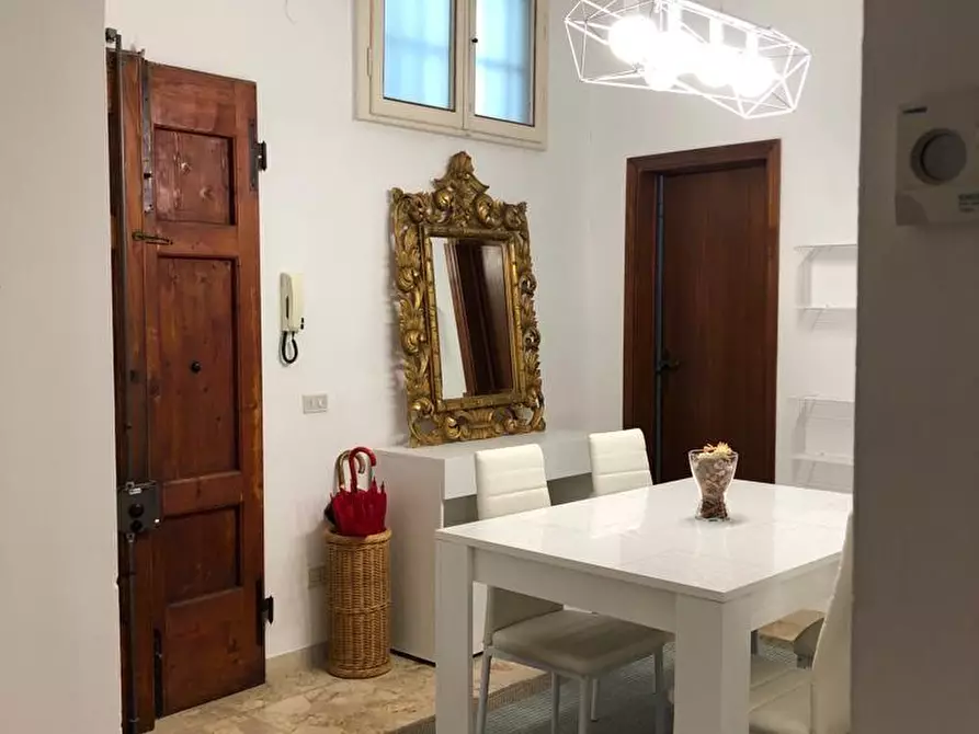 Immagine 13 di Appartamento in affitto  a Pisa