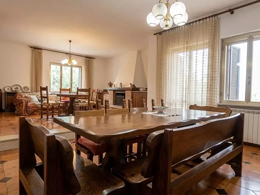 Immagine 9 di Casa quadrifamiliare in vendita  a Sarzana