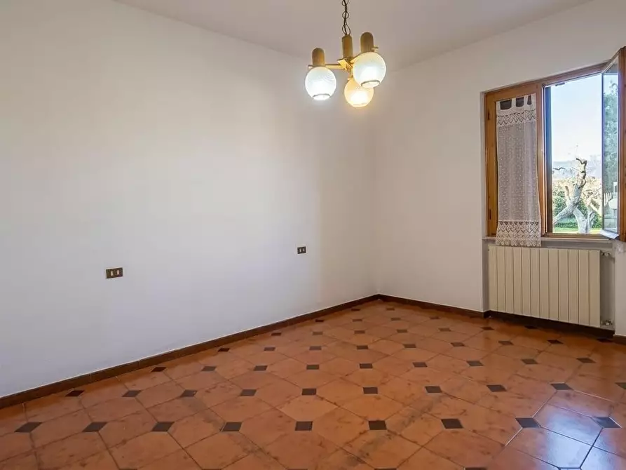 Immagine 14 di Casa quadrifamiliare in vendita  a Sarzana