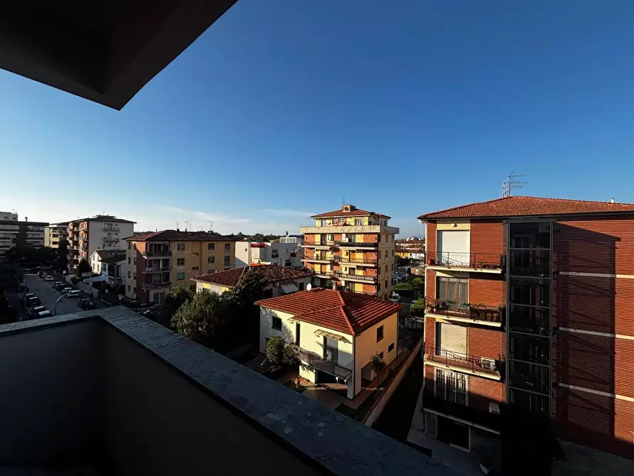 Immagine 8 di Appartamento in vendita  a Pisa