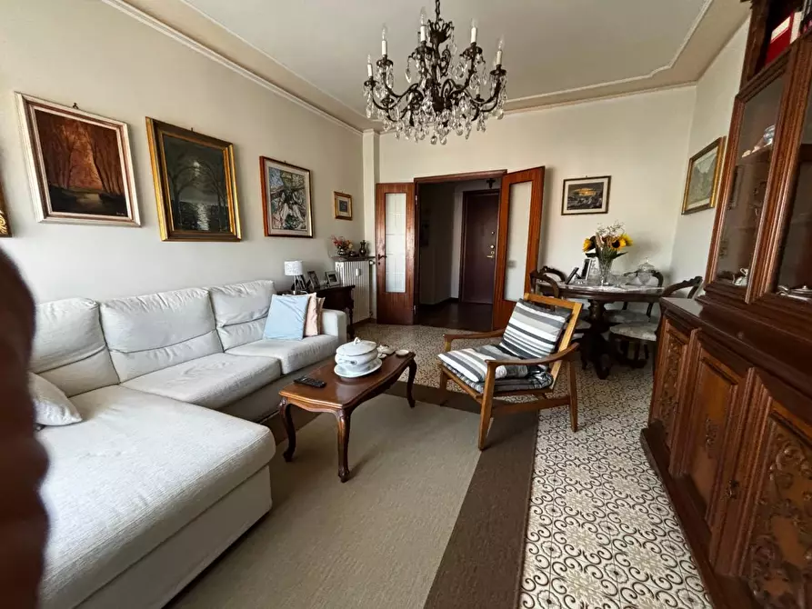 Immagine 1 di Appartamento in vendita  a Pisa
