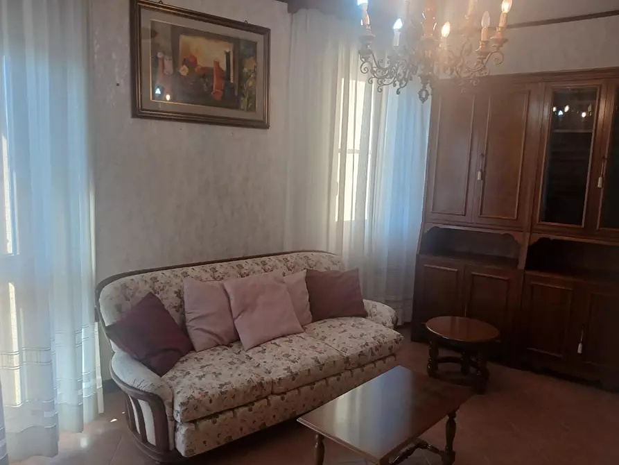 Immagine 8 di Appartamento in vendita  a Pisa