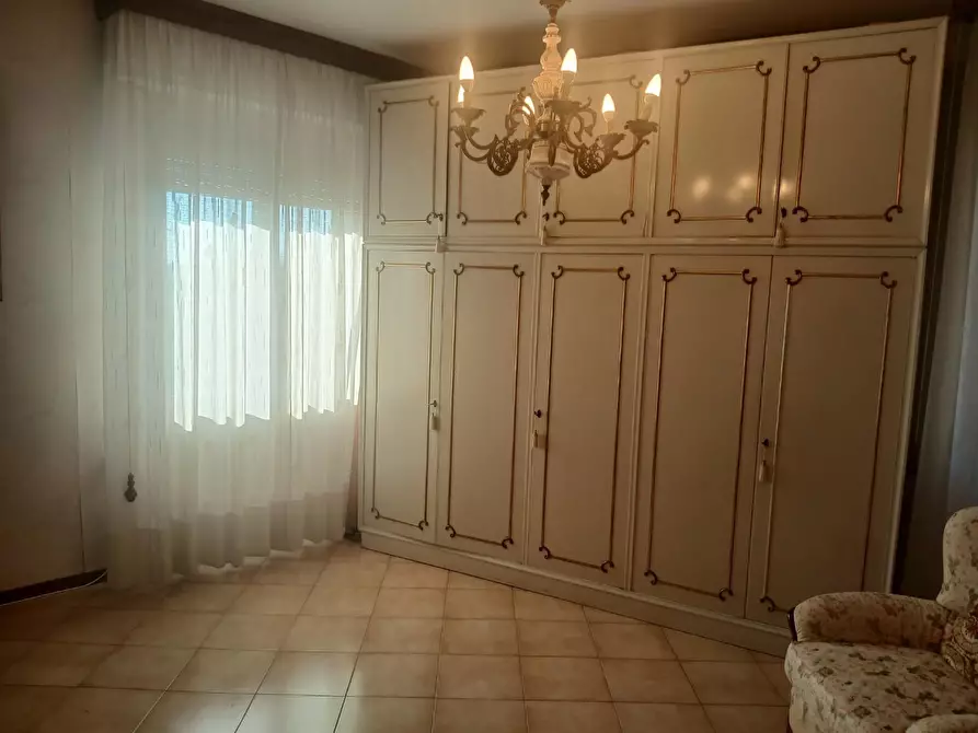 Immagine 12 di Appartamento in vendita  a Pisa