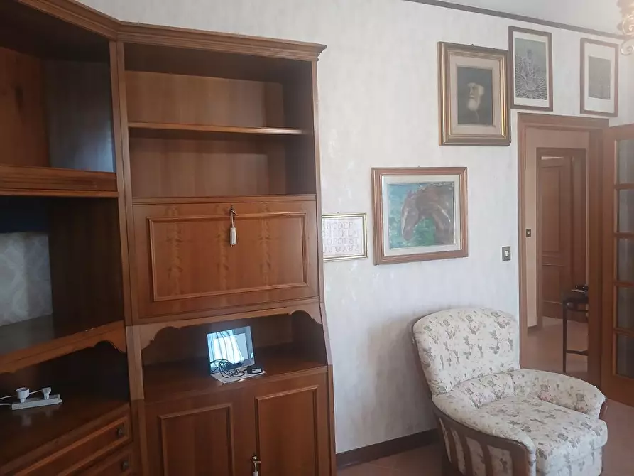 Immagine 2 di Appartamento in vendita  a Pisa