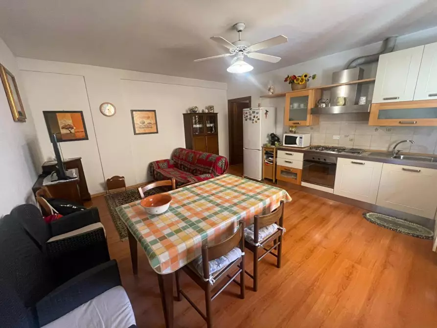 Immagine 8 di Appartamento in vendita  a Massa