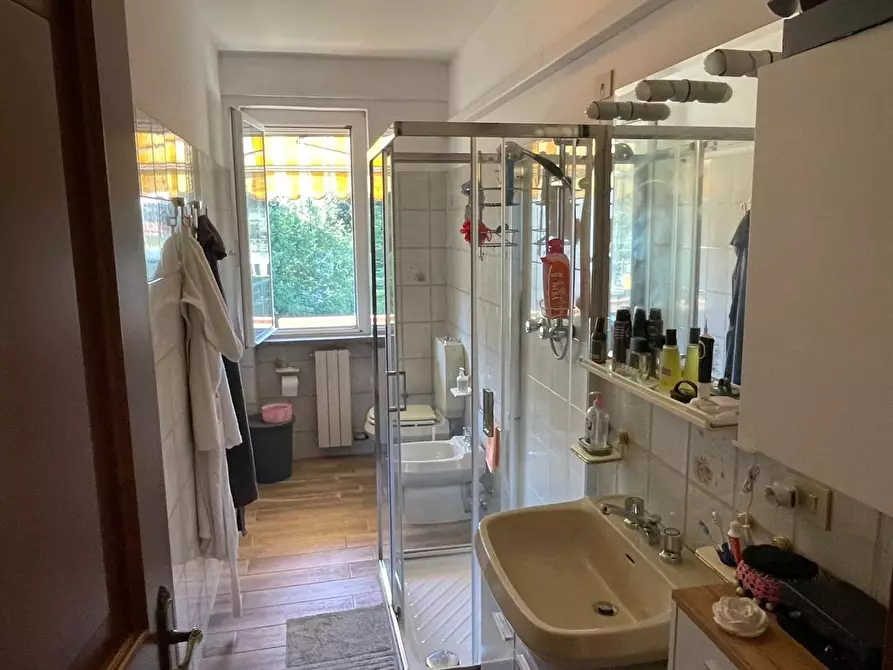 Immagine 34 di Appartamento in vendita  a Massa