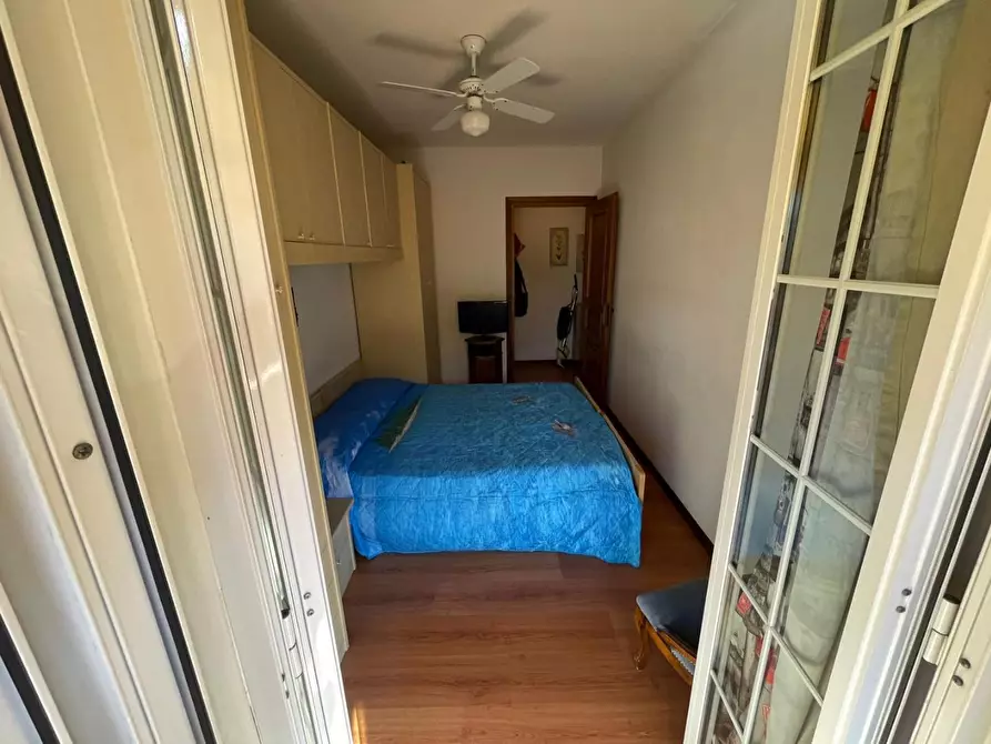 Immagine 41 di Appartamento in vendita  a Massa