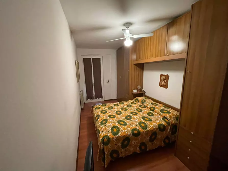 Immagine 20 di Appartamento in vendita  a Massa