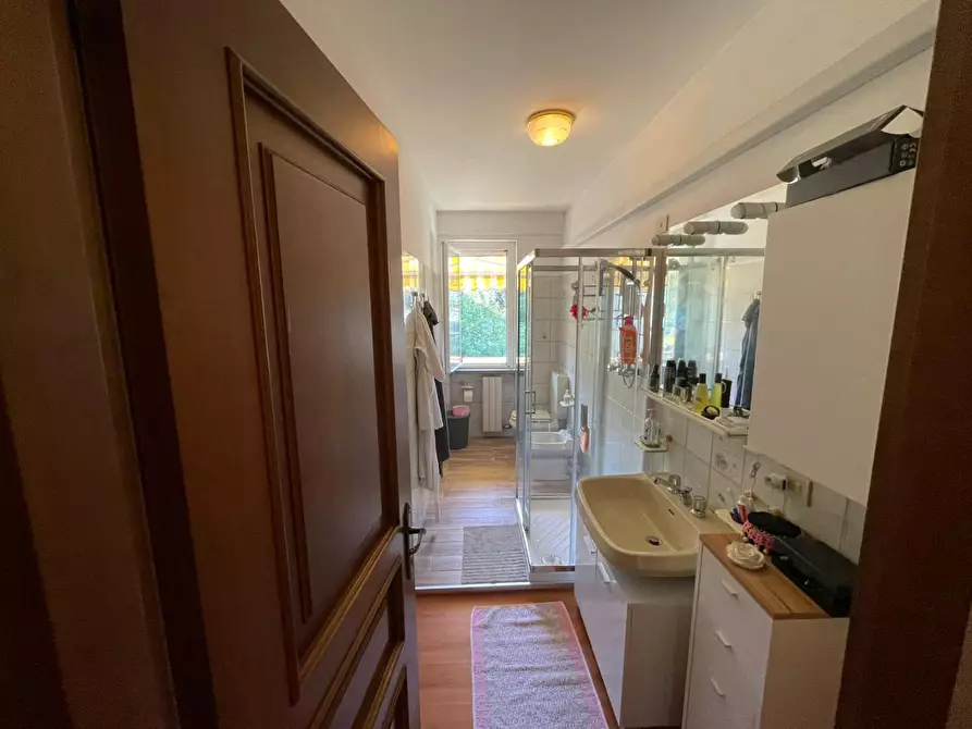 Immagine 38 di Appartamento in vendita  a Massa