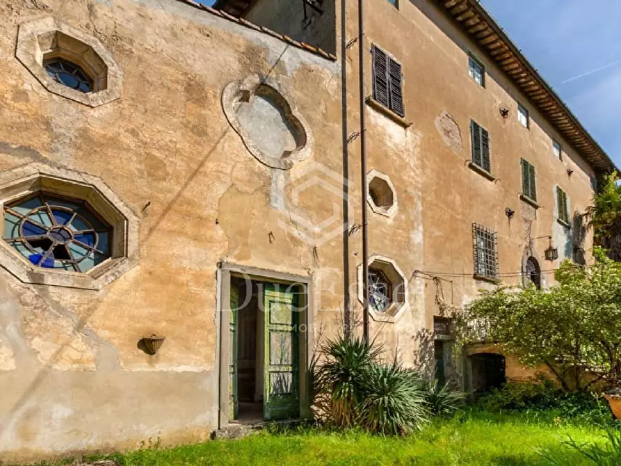 Immagine 8 di Villa in vendita  a San Miniato