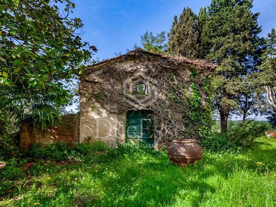 Immagine 14 di Villa in vendita  a San Miniato