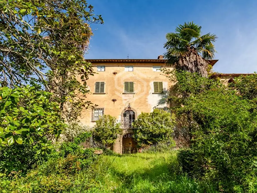 Immagine 2 di Villa in vendita  a San Miniato