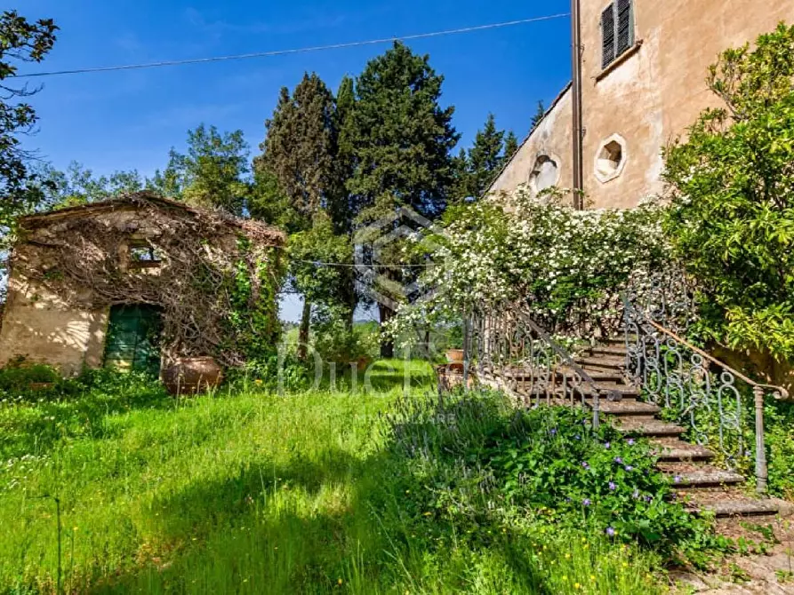 Immagine 6 di Villa in vendita  a San Miniato
