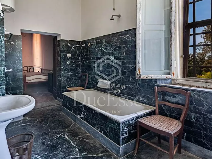 Immagine 48 di Villa in vendita  a San Miniato