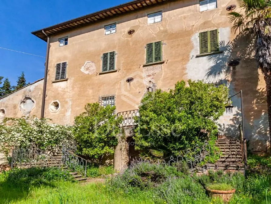 Immagine 1 di Villa in vendita  a San Miniato