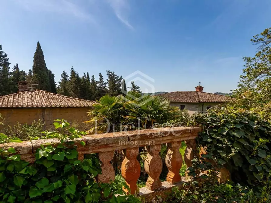 Immagine 25 di Villa in vendita  a San Miniato