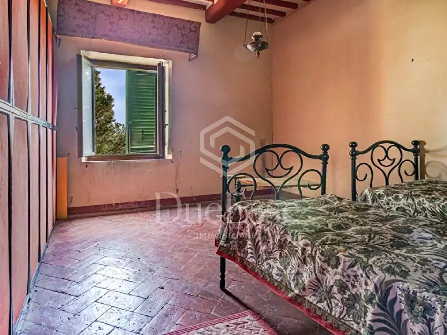 Immagine 52 di Villa in vendita  a San Miniato