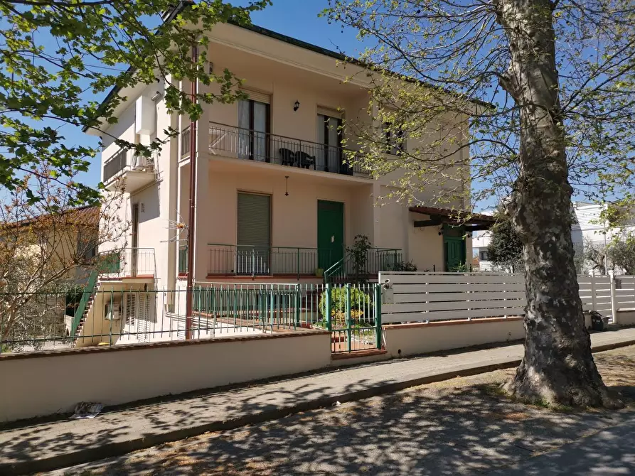 Immagine 1 di Appartamento in vendita  a Fucecchio