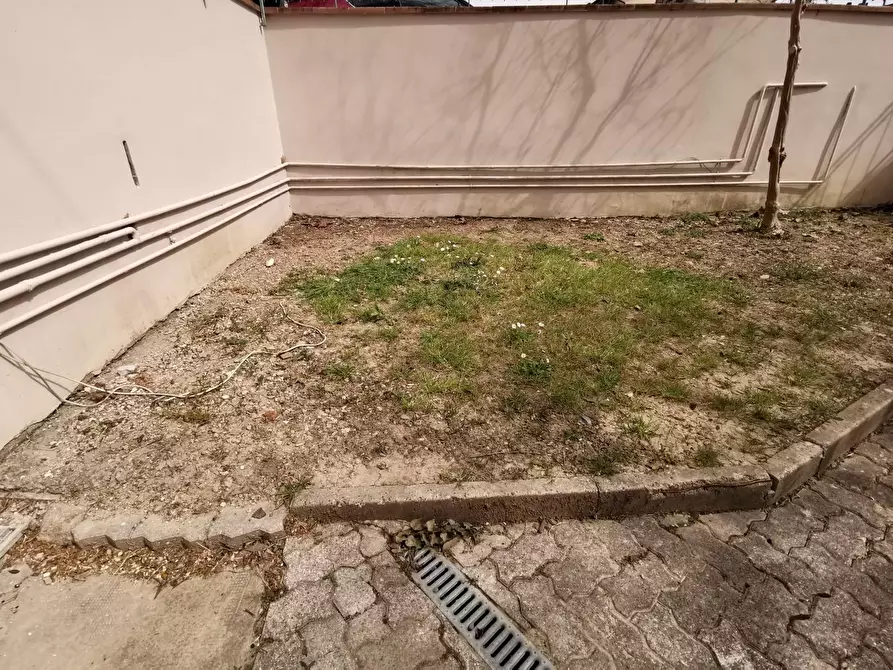 Immagine 28 di Appartamento in vendita  a Fucecchio